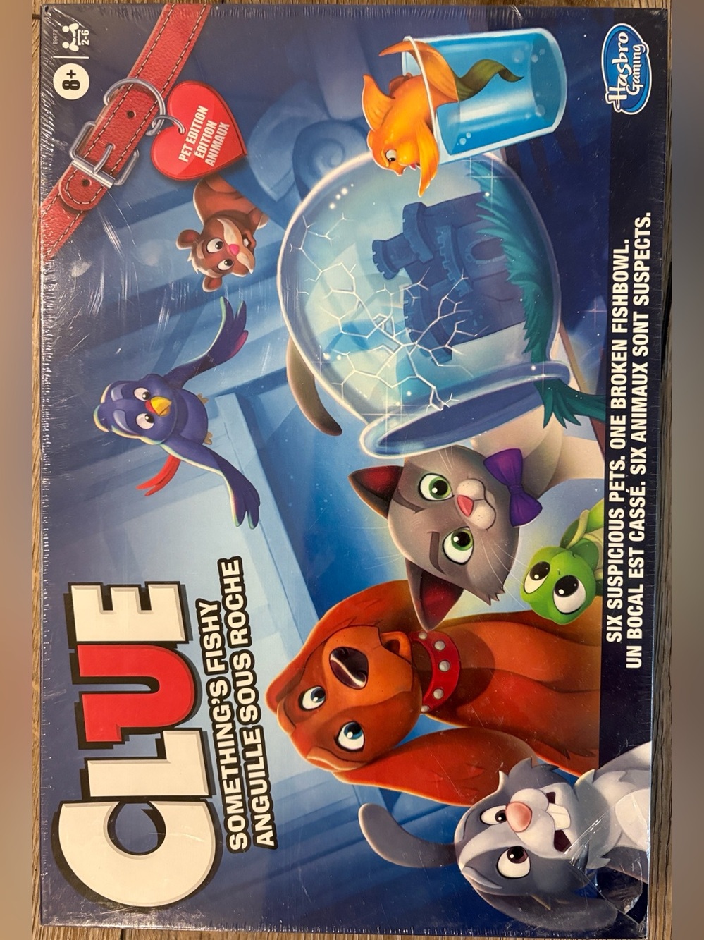 Brand New Sealed. CLUE Something's Fishy Board Game - Blue